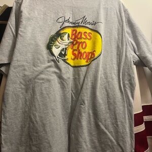 Bass Pro shops T-shirt